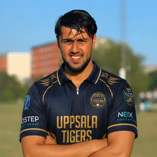 Essa Farooq — UK Bangla Tigers